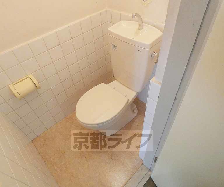 トイレ　すっきりとしたトイレ
