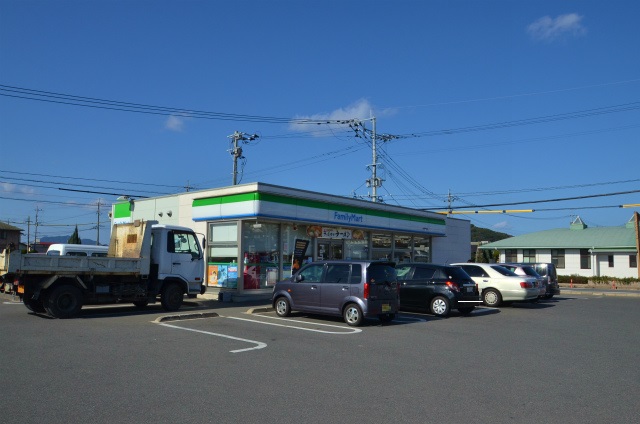 コンビニ　ファミリーマート遠賀水巻吉田店（コンビニ）まで362m