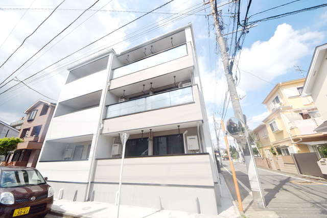 建物外観　～新生活はココから～