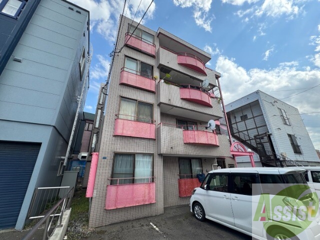 建物外観　札幌市北区新川２条「ローヤルハイツ新川」