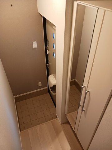 玄関　シンプルで使いやすい玄関です