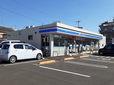 コンビニ　ローソン（コンビニ）まで300m