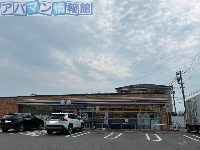 コンビニ　セブンイレブン　坂井店（コンビニ）まで900m