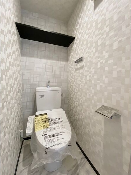 ＪＲ東海道本線 熱田駅 徒歩5分 12階建 築6年のトイレ写真