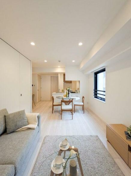 東京メトロ有楽町線 護国寺駅 徒歩4分 5階建 築1年の居間写真