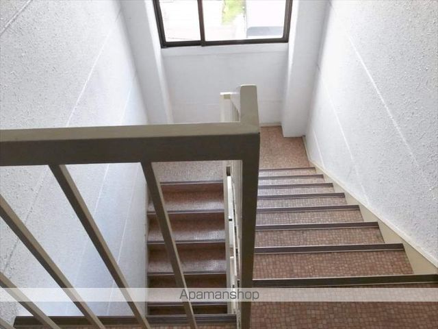 ロイヤルハイツの外観写真