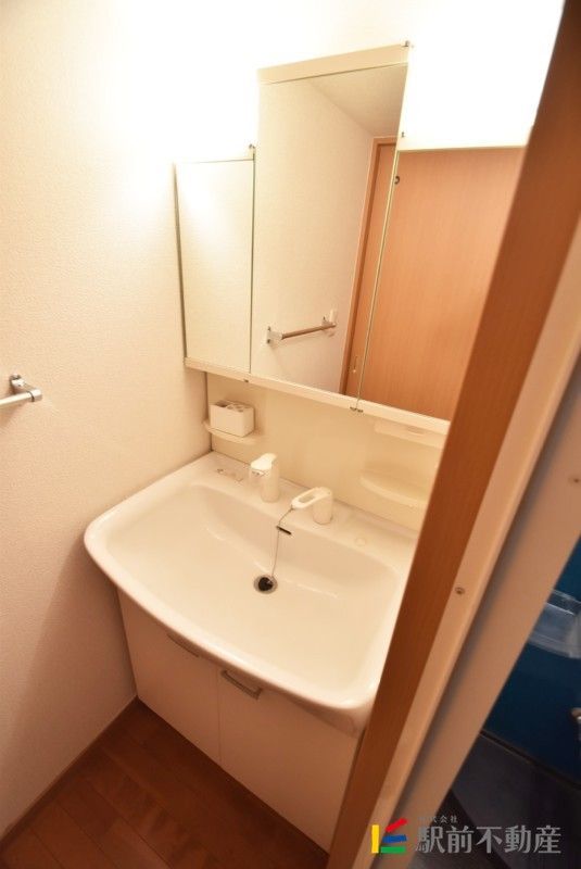 地下鉄箱崎線 呉服町駅 徒歩15分 11階建 築20年の内装写真