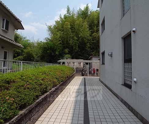 阪急京都線 東向日駅 徒歩39分 3階建 築37年の外観写真