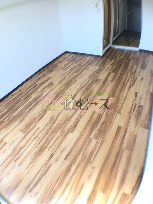 デイグラン上新庄の居間写真