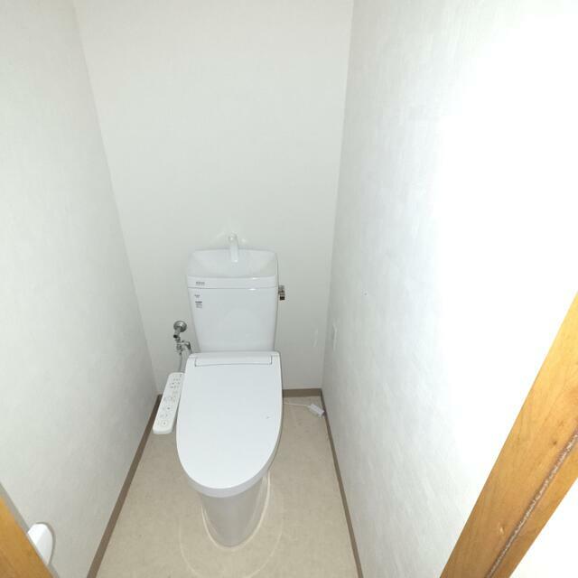 ヒルハイツ中田のトイレ写真