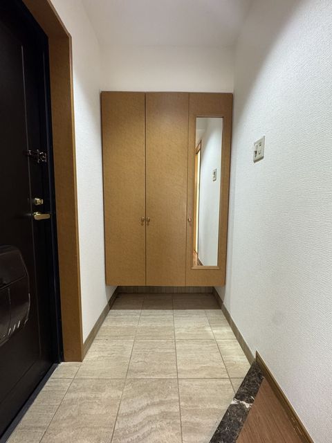 玄関　玄関収納
