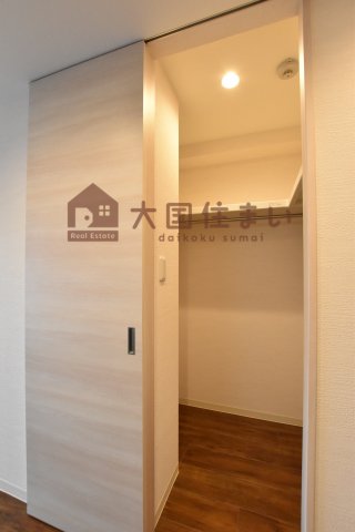 コーラルポワント難波WESTの内装写真