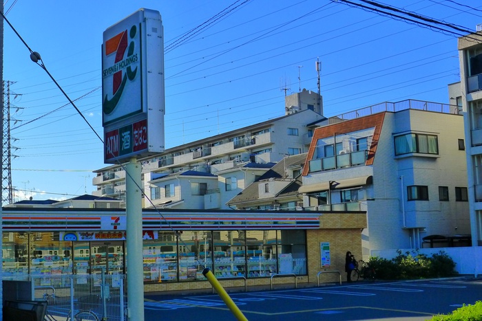 コンビニ　セブン-イレブン 川口並木２丁目店（コンビニ）まで400m