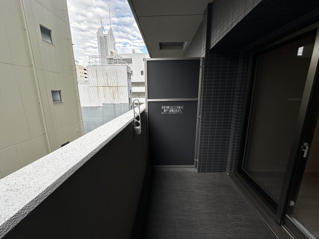バルコニー