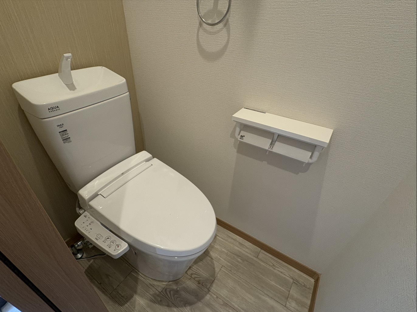ガス割 南光台3丁目新築APのトイレ写真