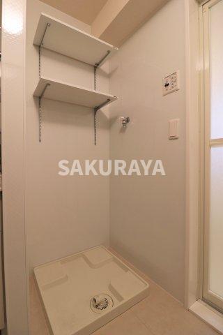 その他設備　洗濯機置き場。2020年撮影。現況と異なる場合がございます。