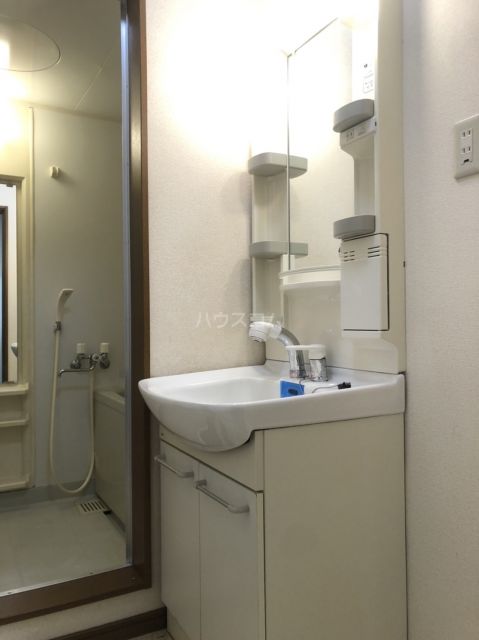 グレーシア細米の内装写真