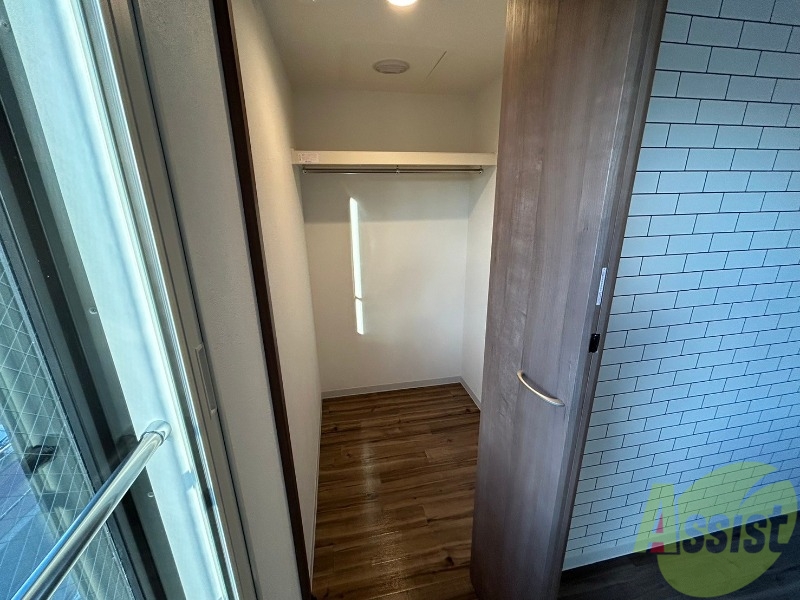 収納　収納もバッチリあるのでお部屋が片付きますよ！