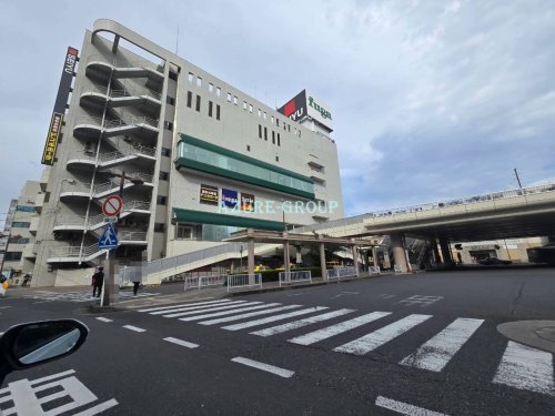 スーパー　西友鶴見店（スーパー）まで379m