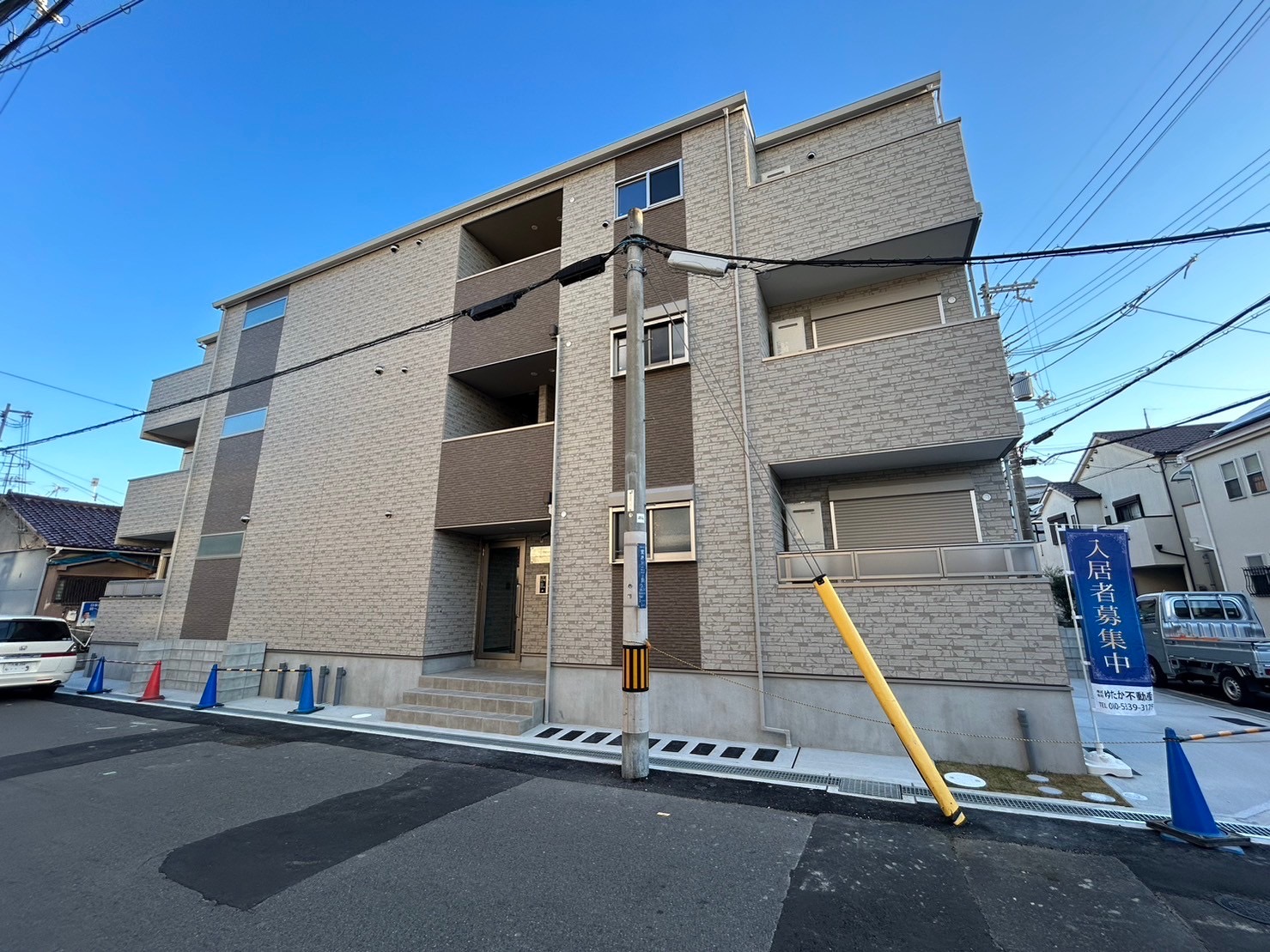 アート萱島East A