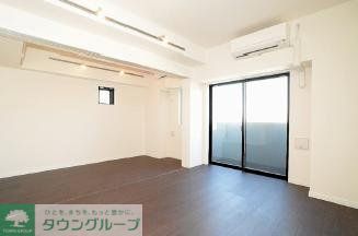 ステージファースト菊川アジールコートの居間写真