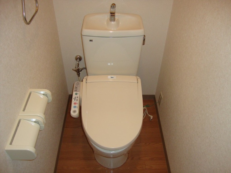 トイレ　図面と現状に相違がある場合には現状を優先
