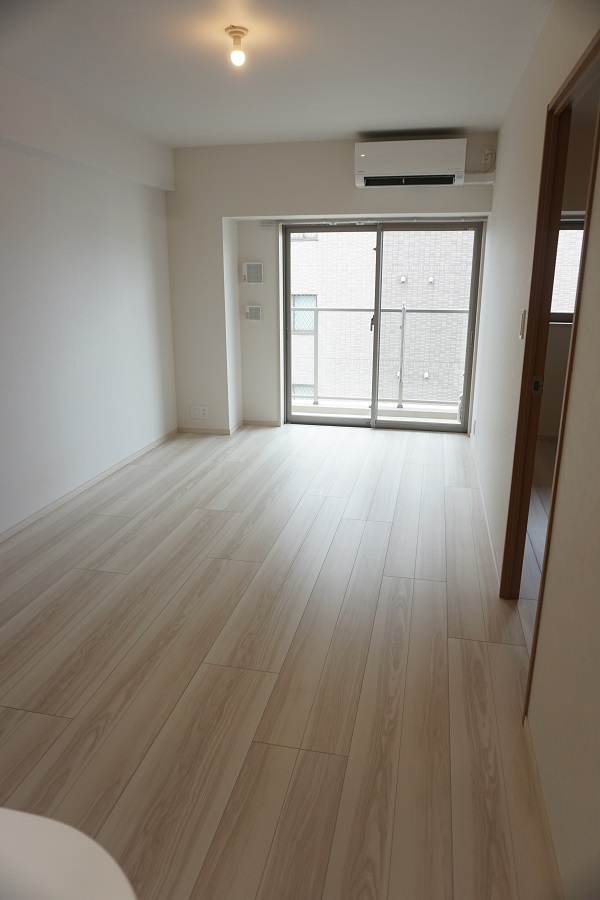 居室・リビング　同タイプ7Fの室内写真（参考写真）になります。