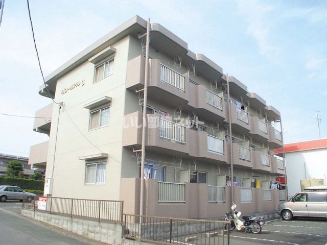 磐田市城之崎のマンションの建物外観
