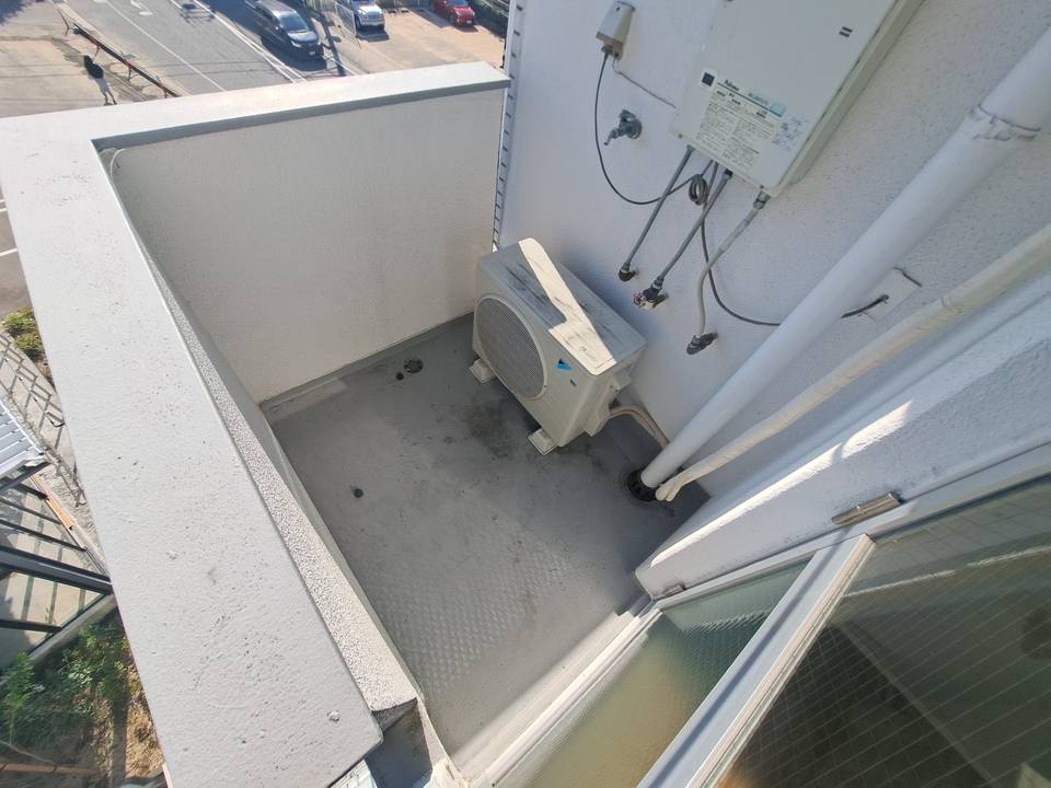 バルコニー　バルコニー