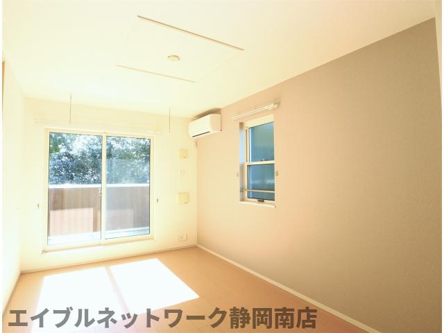 居室・リビング　使いやすいリビングです