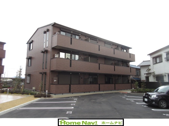 建物外観　カンフリエイースト、現地待ち合わせでのご案内も可能です。