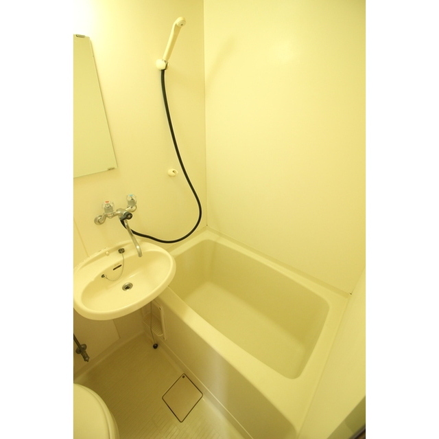 バス・シャワールーム　洗面一緒