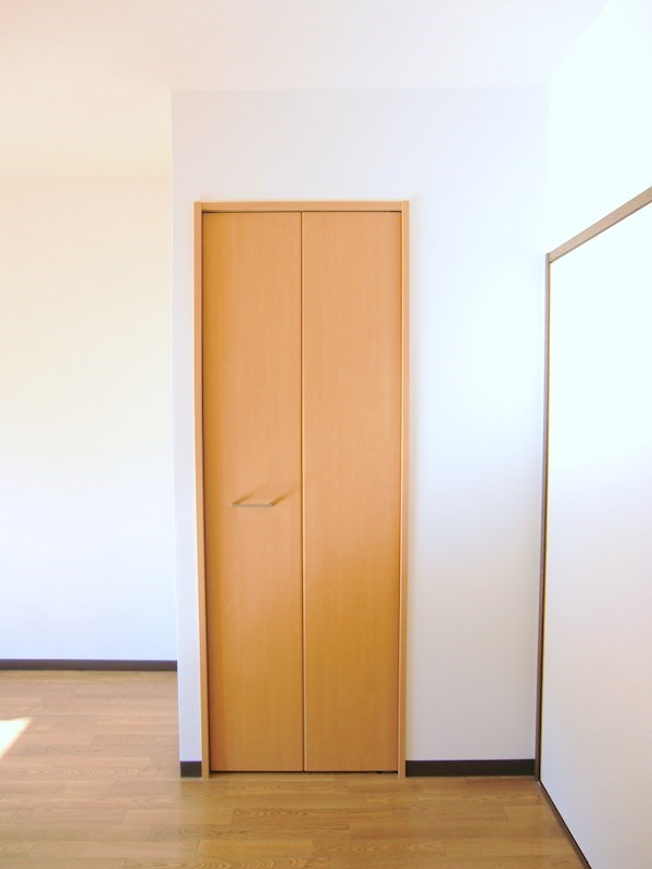 建物外観　クローゼット新設しました