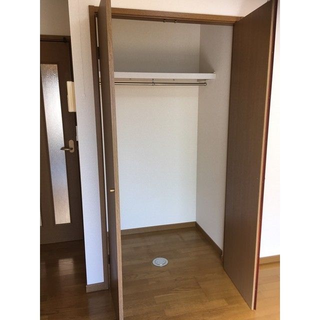 アンプルールブワK・Kの内装写真