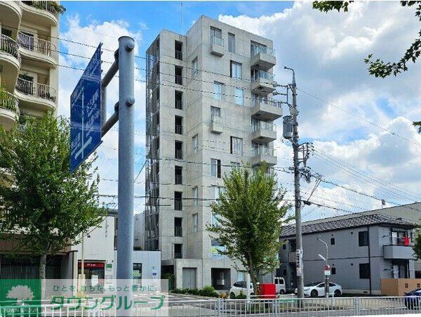 名古屋市千種区田代本通のマンションの建物外観