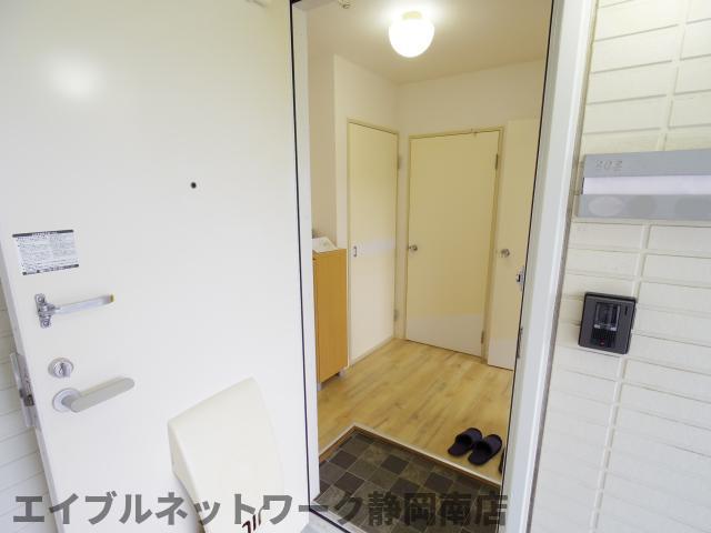 玄関　ゆったりとした玄関です