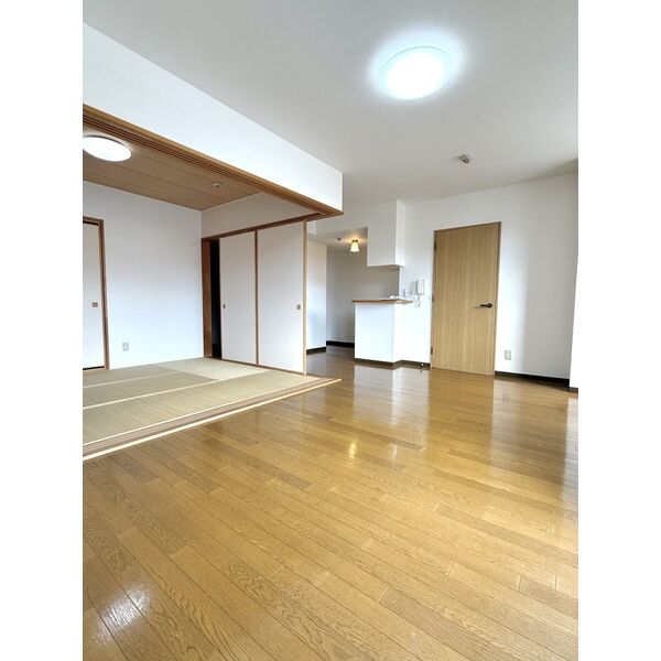 その他部屋・スペース　明るい色調の室内です