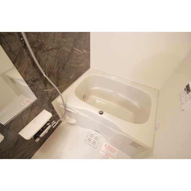 バス・シャワールーム　浴室乾燥付き