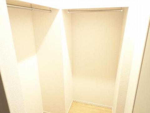 　収納　ウォ―クインクローゼット