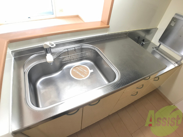 キッチン　広々としたキッチンなのでお料理好きの方にもおすすめ。