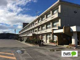 中学校　半田市立青山中学校（中学校）まで1402m