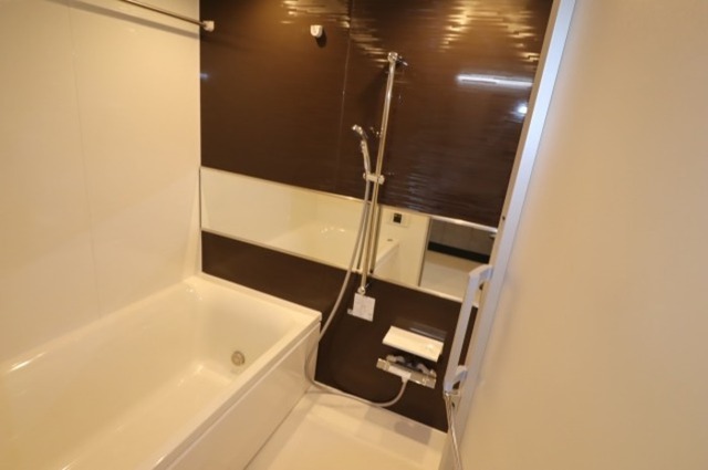 バス・シャワールーム　浴室