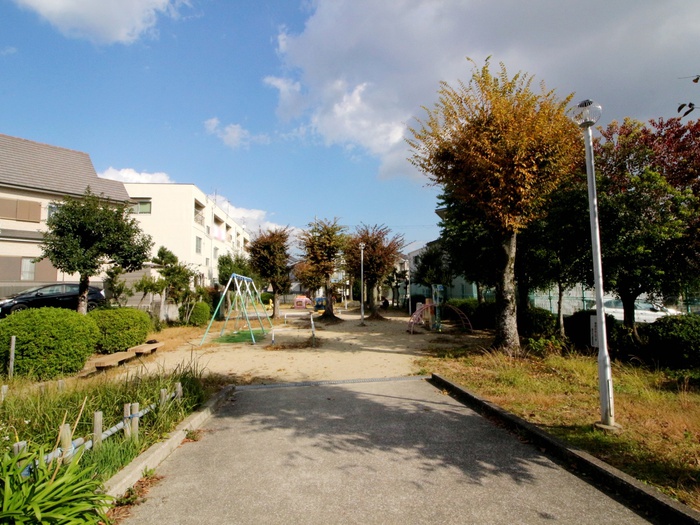 公園　春日公園（公園）まで328m