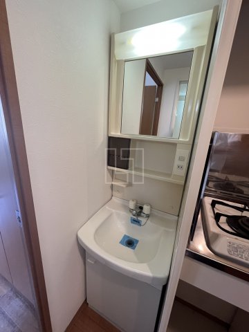 洗面設備　エスリード難波駅前　独立洗面台