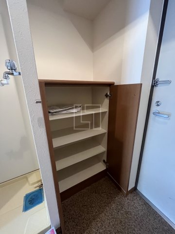 収納　エスリード難波駅前　シューズボックス