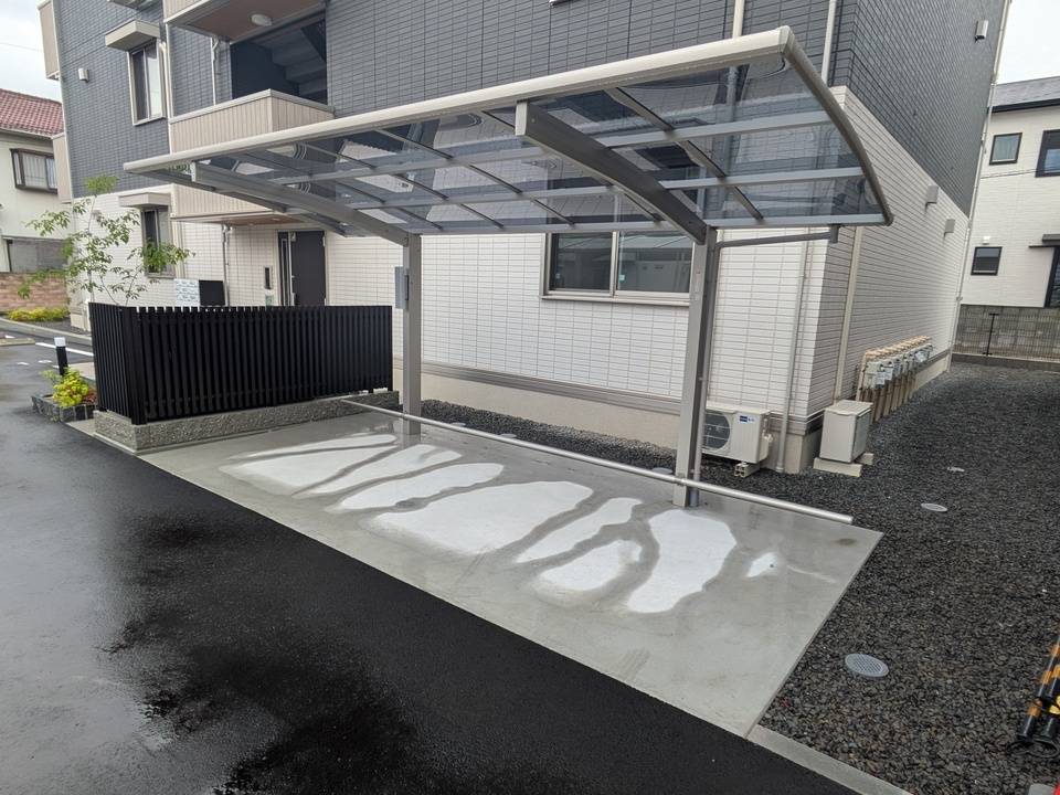 駐車場　駐車場