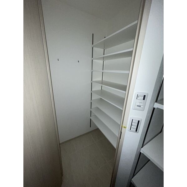 収納　別室の参考写真です。※現況優先