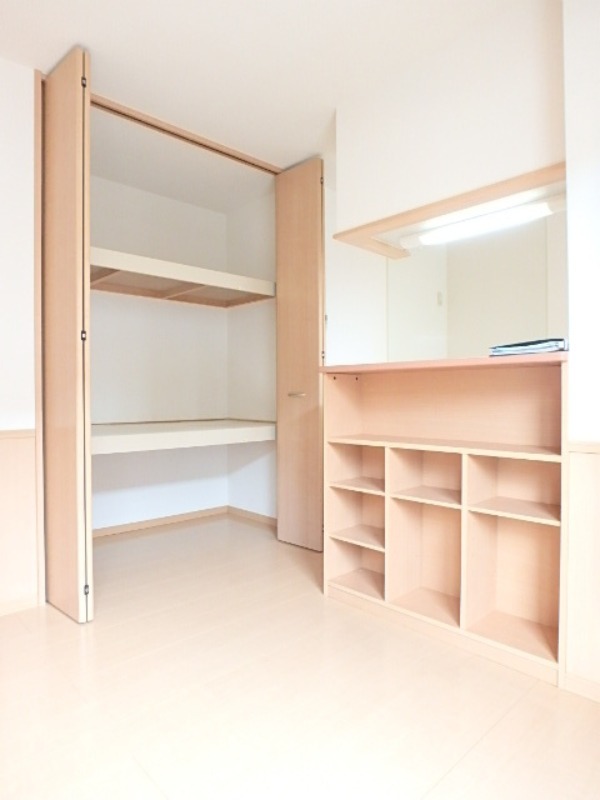 収納　図面と現状に相違がある場合には現状を優先