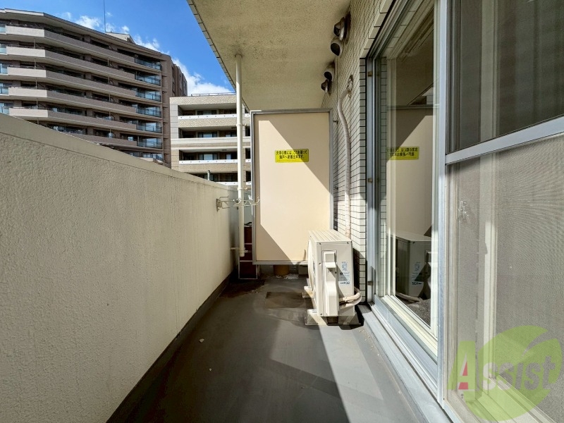 バルコニー　バルコニーが付いていますので一息ついてみてはいかがですか。