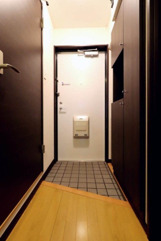 玄関　図面と現状に相違がある場合には現状を優先